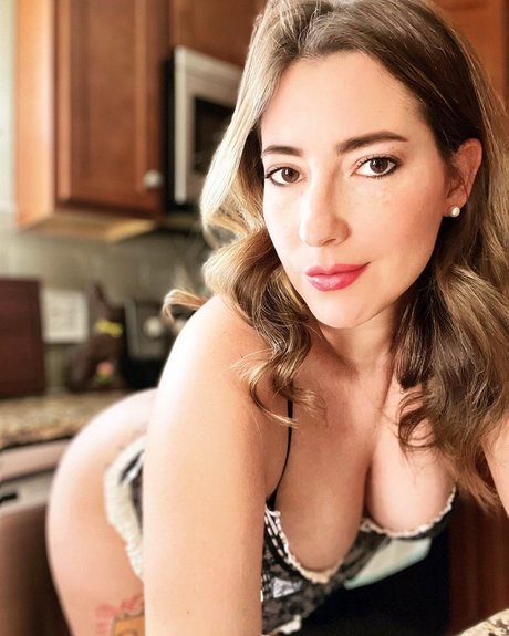 Not your average Milf_ xxx nette foto