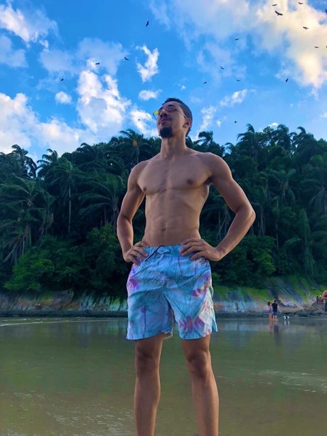 Oliver F_ exklusive hübsche foto