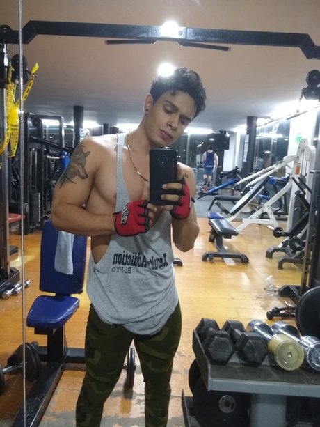 alejo orozco freie nackte bilder