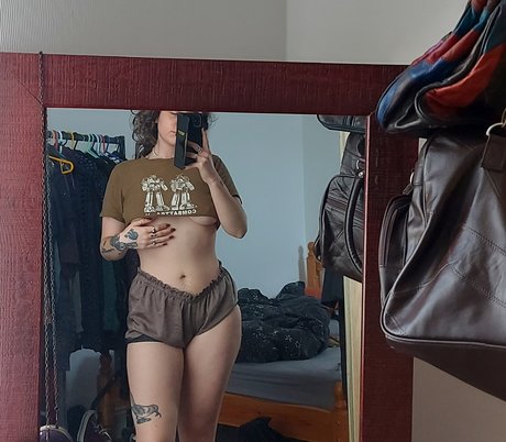 Onyks pornostar nackten galerie