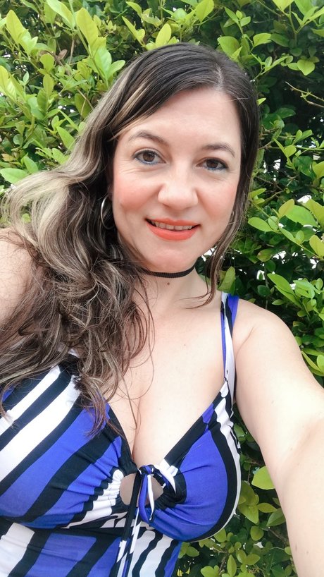 Patricia Tabares nette pornostar archiv