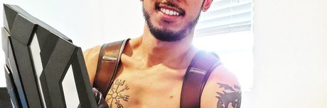 Parker West erwachsene exklusive bilder