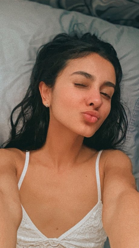 Paola Parra kostenlose porno bild