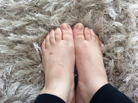 Panties amp amp Feet pornostar hübsche foto