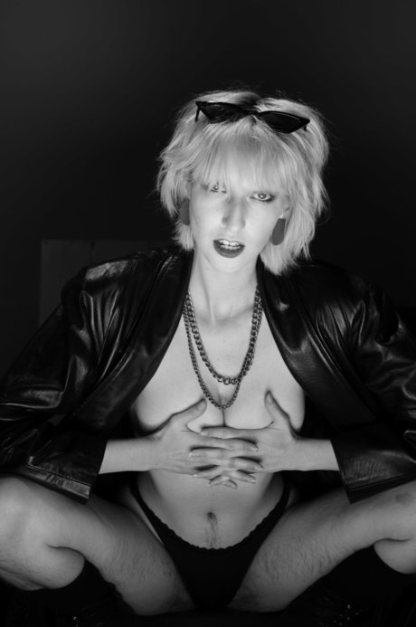 Pains Grey erotische xxx foto