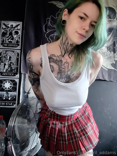 April Addams_ porno schöne bilder