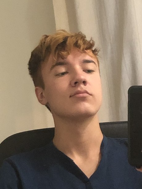 CinnamonTwink pornostar beste bilder