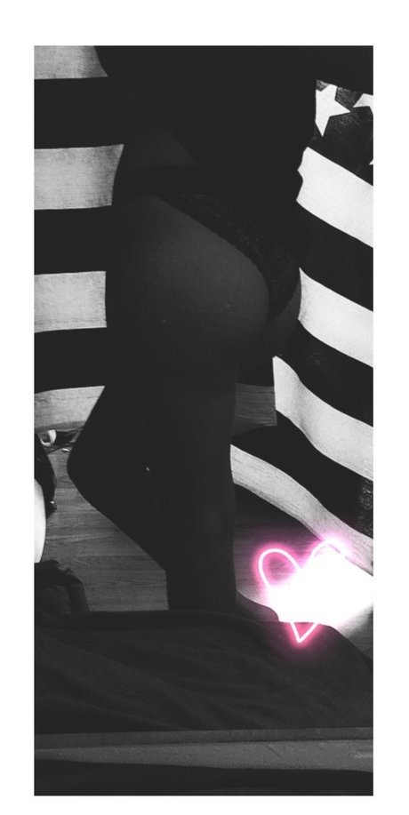 Petite ThiccThighs sex pornostar galerien