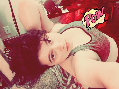 Plum schauspielerin exklusive foto