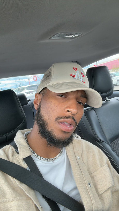 Daddy Zesty perfekte nackte bild