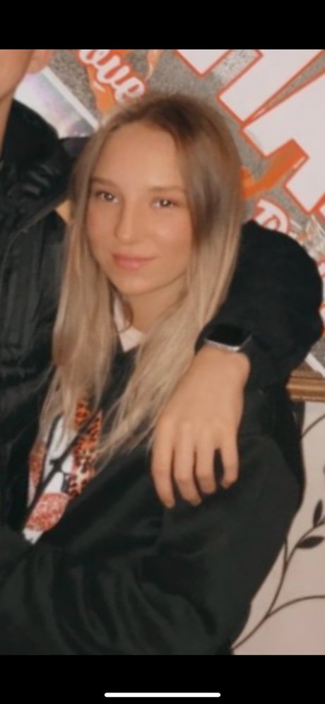 18 years old_ exklusive pornostar galerien