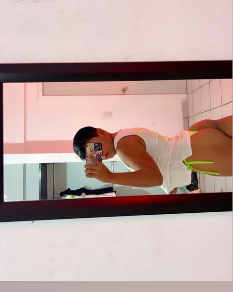 Plastic Baby_ kostenlose porno fotos