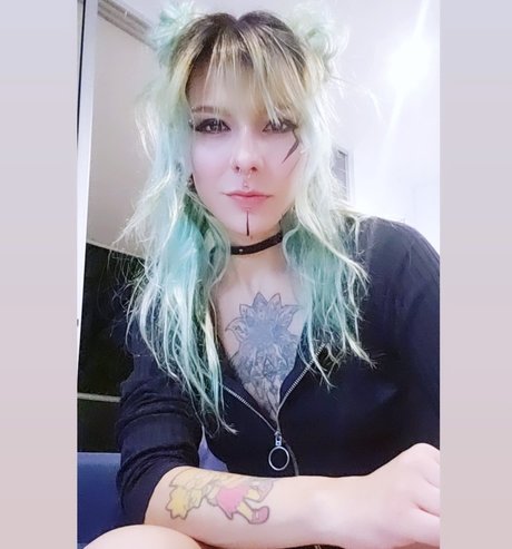 CHLOE perfekte erotische fotos