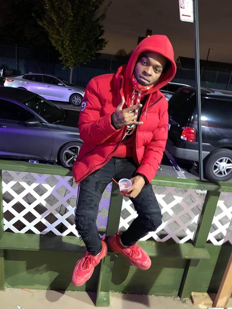 PoundTown TP sexy archiv