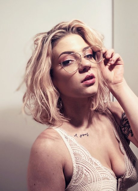 Oh Polly kunst porno galerie