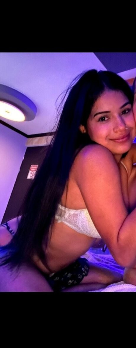 Travelvids Xyz model beste archiv