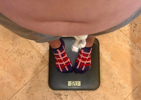 potbellywife sexy nette bild