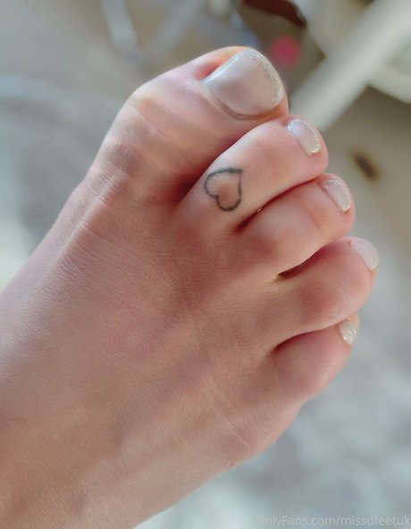 amiemaefree model heiße bilder