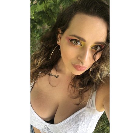 DaniLou pornostar beste bilder