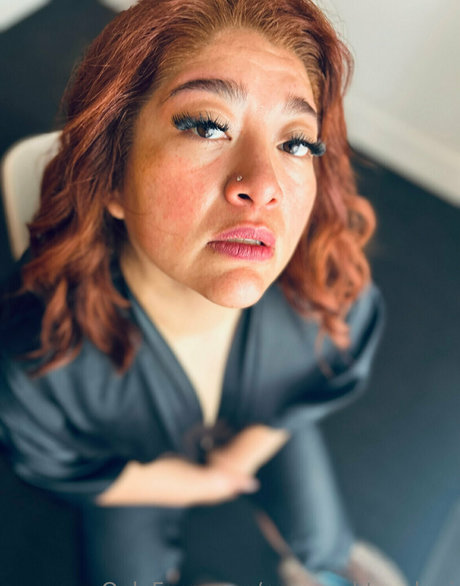 mynaughtyyukari pornostar heiße bild