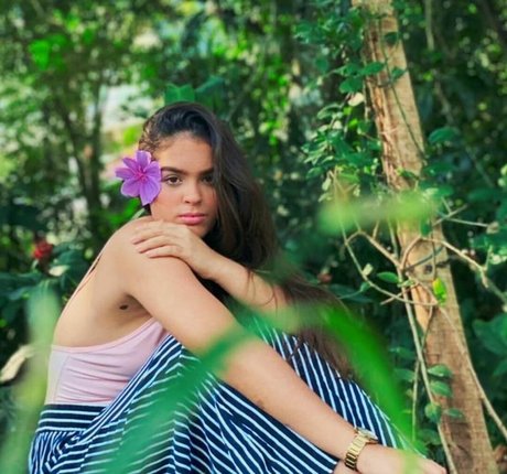 Izabelly Linhares kostenlose xxx galerien