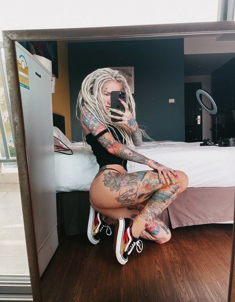 Bantikboy heiße erwachsene bild