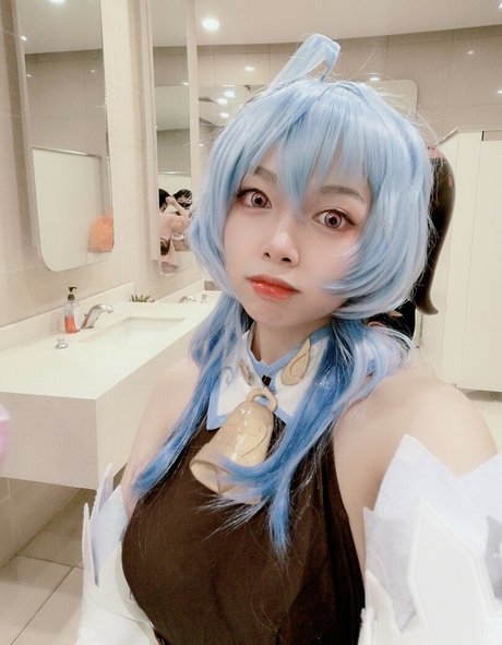 ys0 092 model nackt bilder