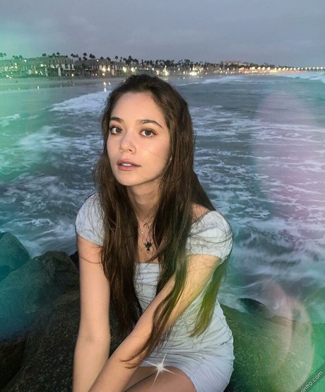 Melodi Flack porno sexy foto