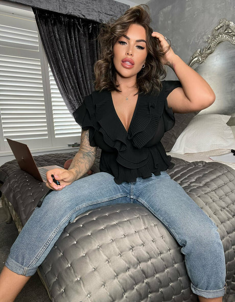 imgemmamassey model sex archiv