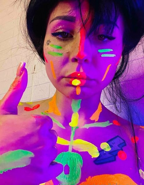 lola pixel kostenlose heiße galerie