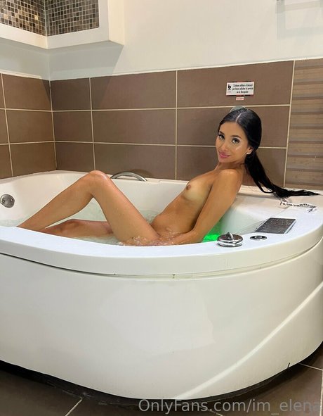 asiatischer dreier onlyfans kostenlose sexy archiv