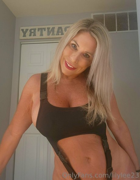 lilylee23 schauspielerin sex bilder