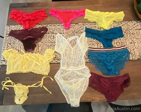 sehr dünne onlyfans hd bild