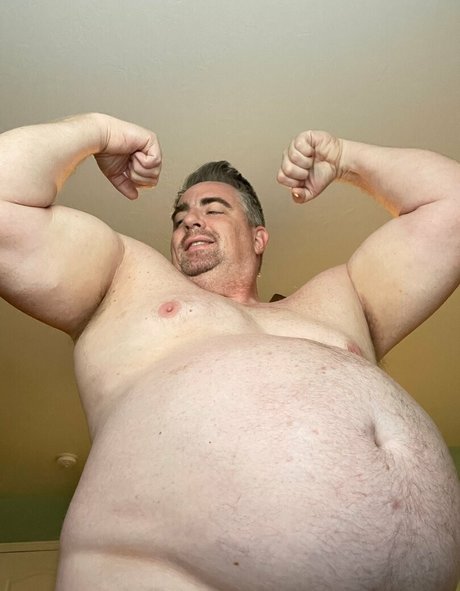 outihulk kostenlose akt bild