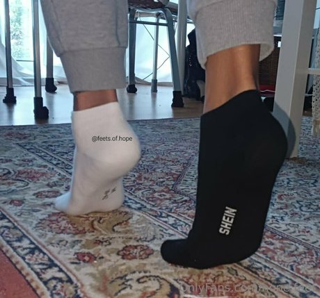 hope feet freie sex bild