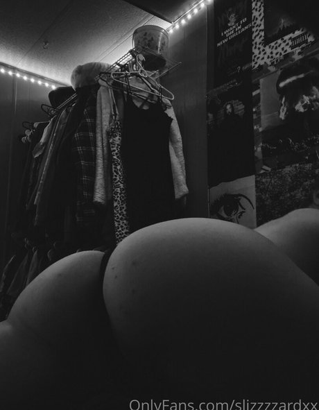 slizzzzardxx schauspielerin schöne bilder