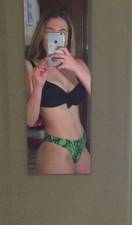 Skeeterre heiße pornographische fotos