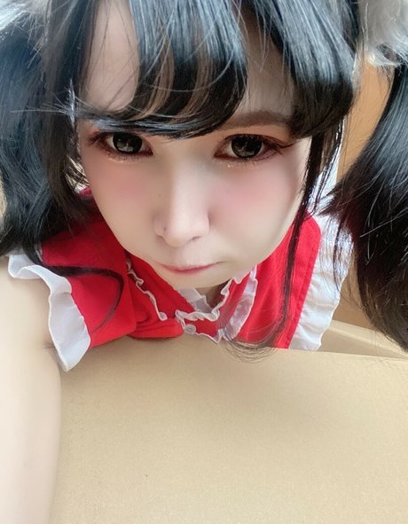 Joyce Poring heiße nackt galerie