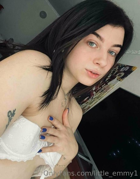 little emmy1 perfekte erotische galerien