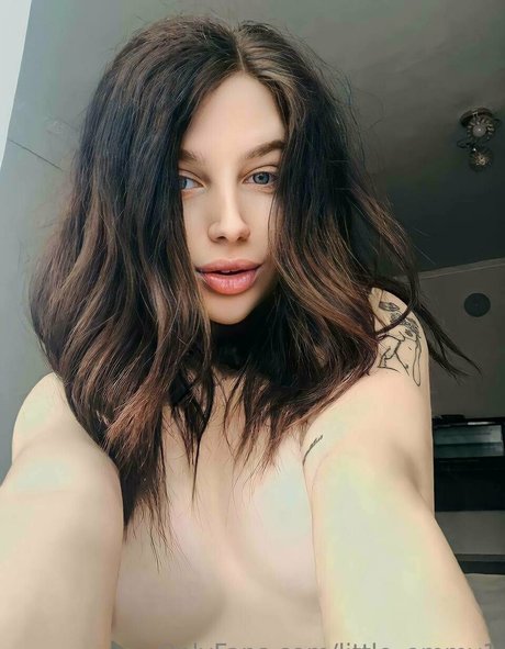 little emmy1 freie nackte galerie