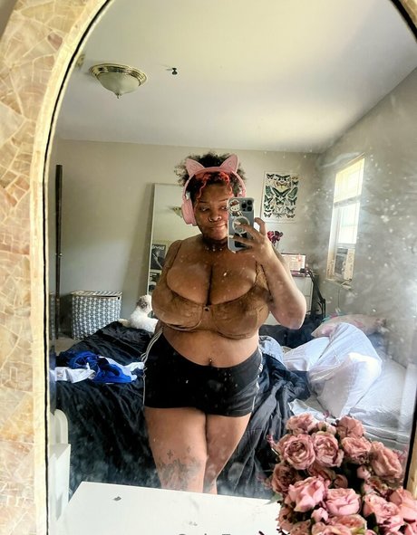 moodybb freie exklusive bilder