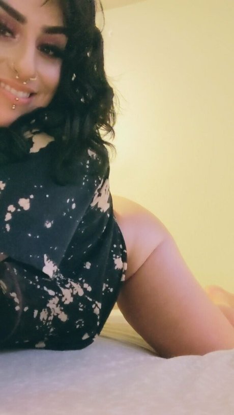 underyourdome model sex bilder