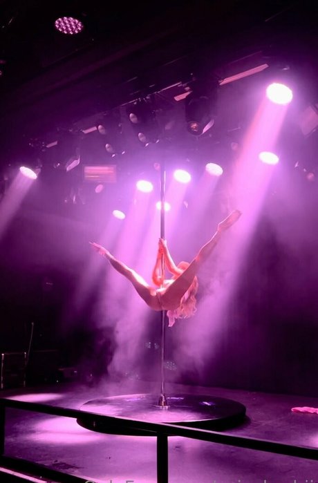 spicybarbii perfekte sex bilder