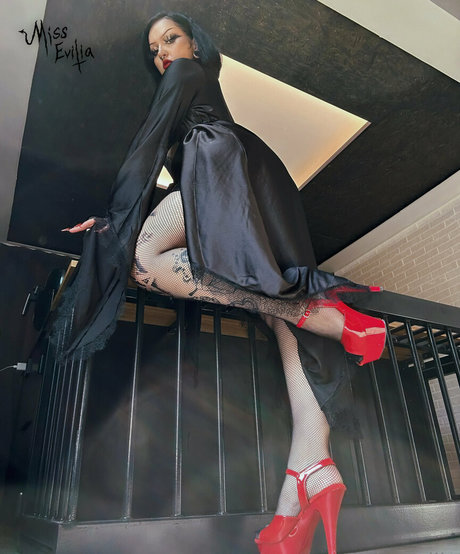 misseviliafree schauspielerin hübsche fotos