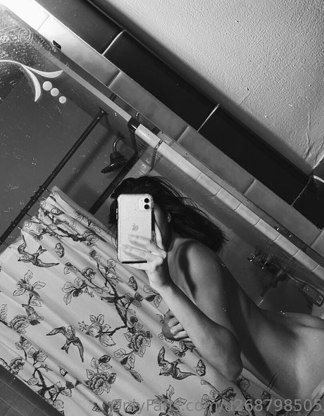 Maddy Mahmoudi schauspielerin kunst archiv