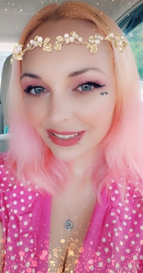 wyldestardust schauspielerin heiße archiv