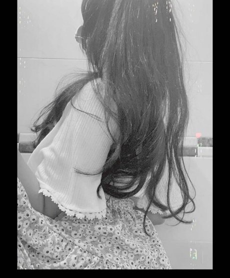 _mi mi ta_ xxx kostenlose foto