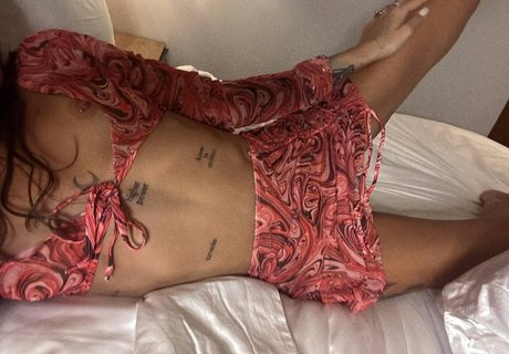 Aiza Dolmatova kunst perfekte galerie