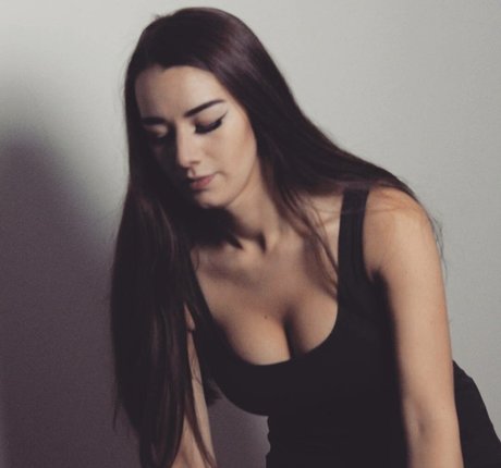 dicke blonde onlyfans erwachsene sexy fotos