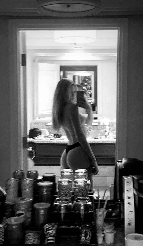 ffm onlyfans exklusive pornographische foto